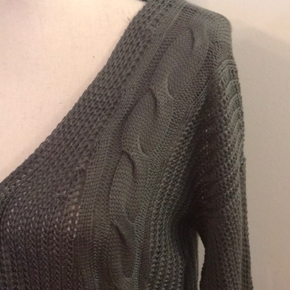 ‼️CLEARANCE‼️  High-Low Cross Back Sweater - Picture 5 of 8